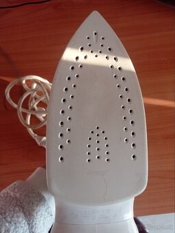 Žehlička naparovacia Philips - 3