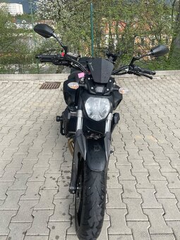 Yamaha MT 07 - 3
