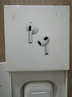 Apple AirPods 3 generácie - 3