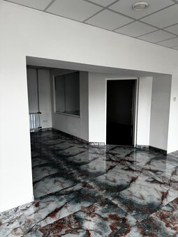 Prenájom showroomu - 114 m2, výborná lokalita pri VOLVE - 3