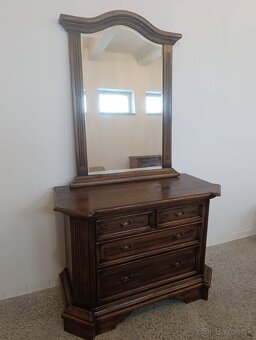Starožitná komoda + zrcadlo, nábytek z masívu - 3
