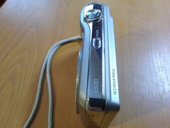 Digitálny fotoaparát Samsung ES 30. - 3