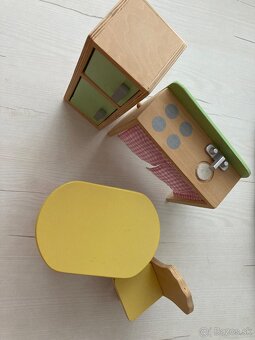 Dom pre Barbie s nábytkom - 3