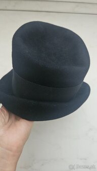 Tonak - čierny klobúčik - 3