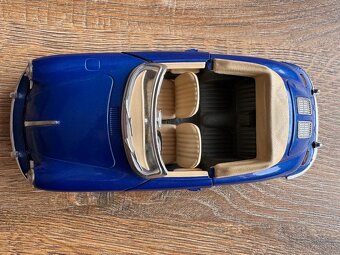 Sběratelský kovový model Porsche 356 B (1961). - 3