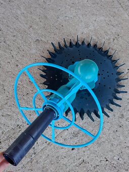 Bazénový vysávač MAVIX 4 - 3