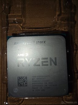 AMD Ryzen 7 3700x - 3