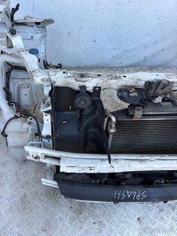 SUZUKI SPLASH CELO PREDNE CHLADICE - 3