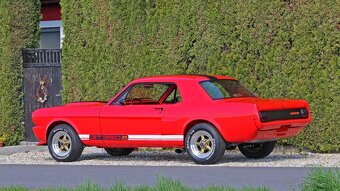 1965 FORD MUSTANG V8 AUTOMAT ABSOLUTNI SHOW CAR - 3