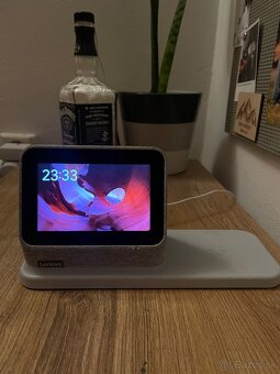 Lenovo Smart Clock 2 + wireless charging dock - 3
