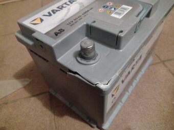 VARTA Batéria Silver Dynamic AGM A8,12 V 60 Ah 680 A - 3