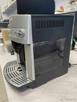 Delonghi Magnifica - 3