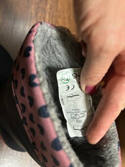 Gumáky svietiace vyteplené top stav - veľkosť 30-31 - 3