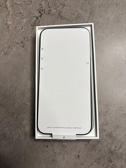 Predám úplne nový iPhone 16e - 3
