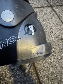 Predam detske lyze Atomic 100, lyziarky a palicky - 3