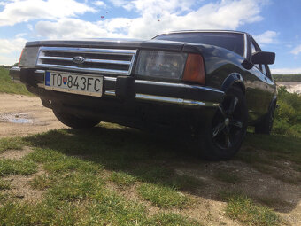 Ford Granada - 3