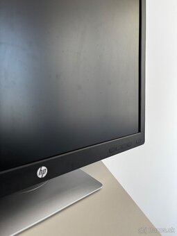 HP EliteDisplay E242 Monitor - 3