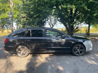 Škoda Superb Combi 2.0 TDI DSG - 3