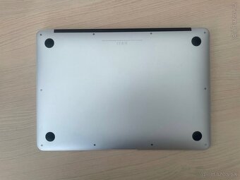 Apple Macbook Air 2017 - 3