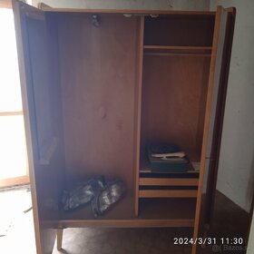 Predám kuchynskú linku aj jednotlivo kus za 10€. - 3