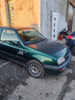 Predám Volkswagen golf 3 benzín - 3