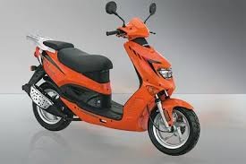 Kúpim skúter hyosung sf50 plne funkčný - 3