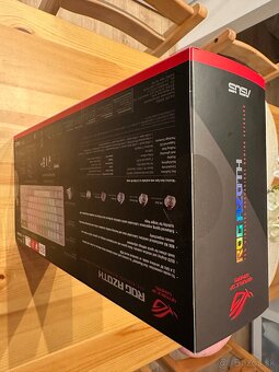 asus ROG azoth - 3