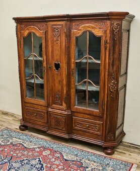 Vyrezávaná lutyšská dubová knižnica z 19. storočia - 3