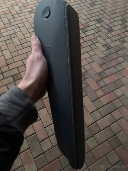 Loketní opěrka VW T7 Multivan - 3