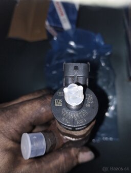 Predám vstrekovače 1,5 hdi  0445110955 - 3