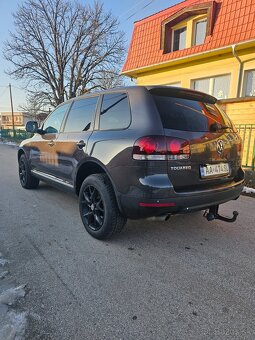 Volkswagen touareg 3.0tdi 165kw možný leasing - 3