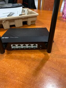 Predam wifi ruter ASUS N300 - 3