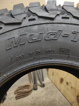 235/85 R16 BF Goodrich - 3