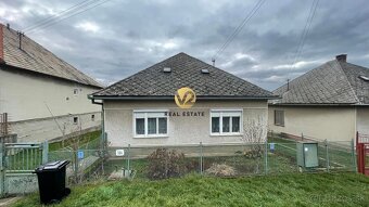 NA PREDAJ 3-izbový rodinný dom, s 18á pozemkom - 3