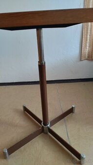 Otočný retro stolík - 3