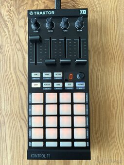Native Instruments Traktor Kontrol F1 MK2 - 3