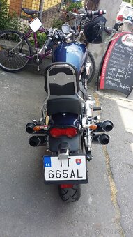 Honda Magna 750 - 3