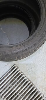 Barum 245/45 R19 XL zimné - 3