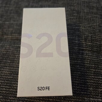 Samsung S20fe - 3