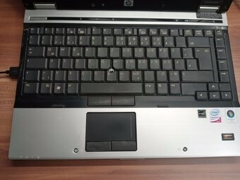 predám notebook HP ELITEBOOK 6930P ,WINDOWS XP. - 3