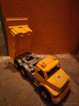 Tatra s vyklapanim - 3