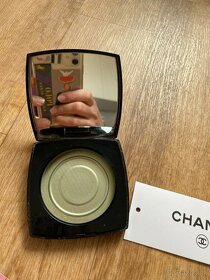 Zrkadlo s púzdrom na púder Chanel - 3