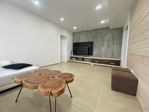 Bývanie od júna - Moderný 2-izb. byt s výhľadmi na vodu - 3