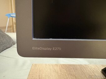 Predam 27 palcovy monitor znacky HP - 3