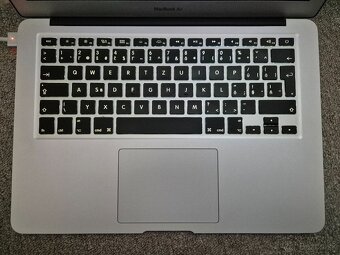 Macbook Air 2015 A1466 - 3
