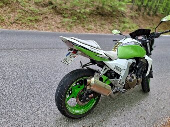 Kawasaki Z750 - 3