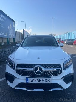 Mercedes GLB - 3
