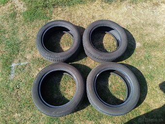 205/55R16 - 3