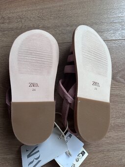 Kožené letné sandálky ZARA veľ. 26 - 3