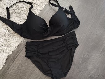 Vystužené čierne plavky pre plnoštíhle 2XL-5XL - 3